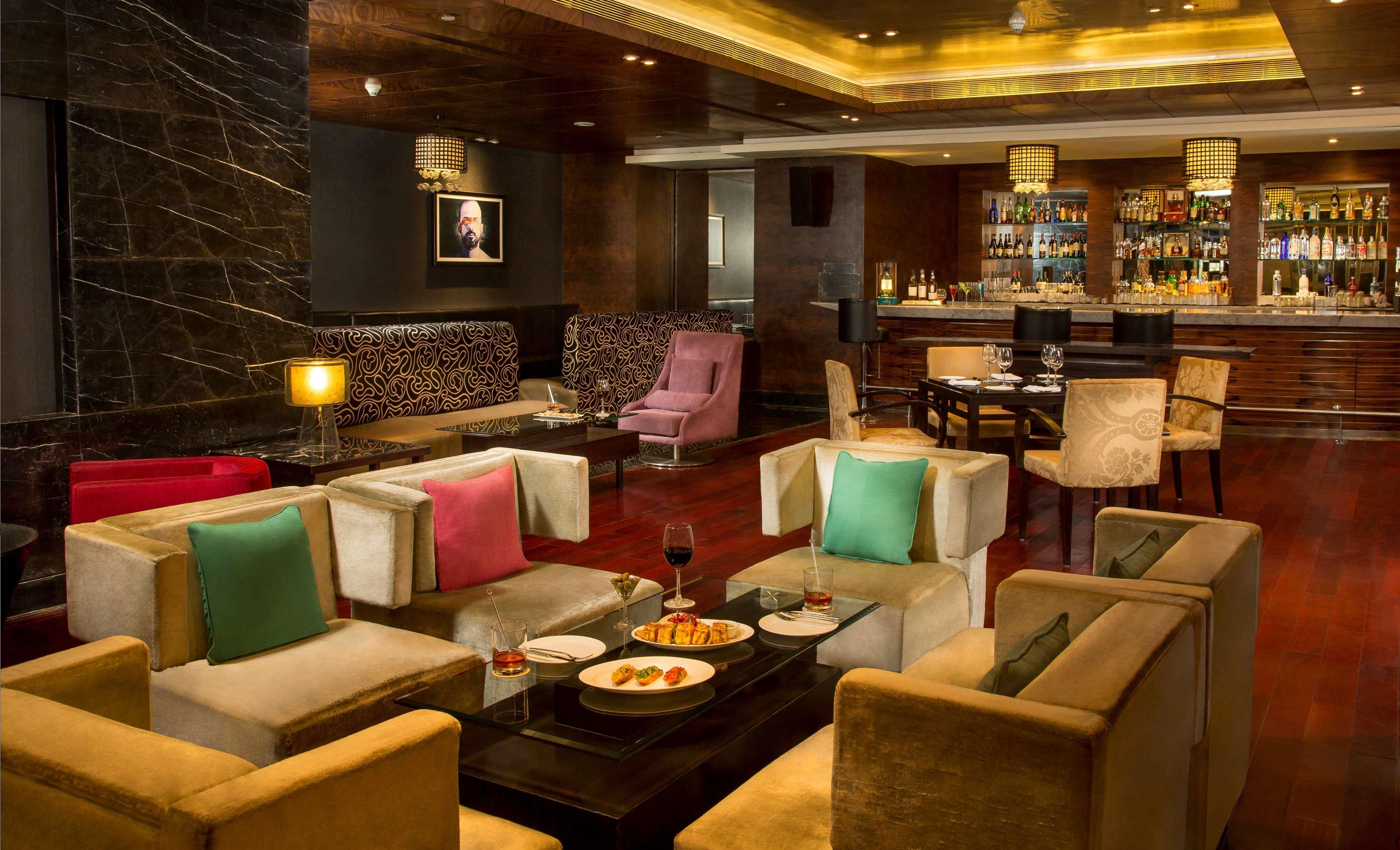 Radisson Blu Kaushambi Delhi Ncr Hotel Gáziábád Kültér fotó