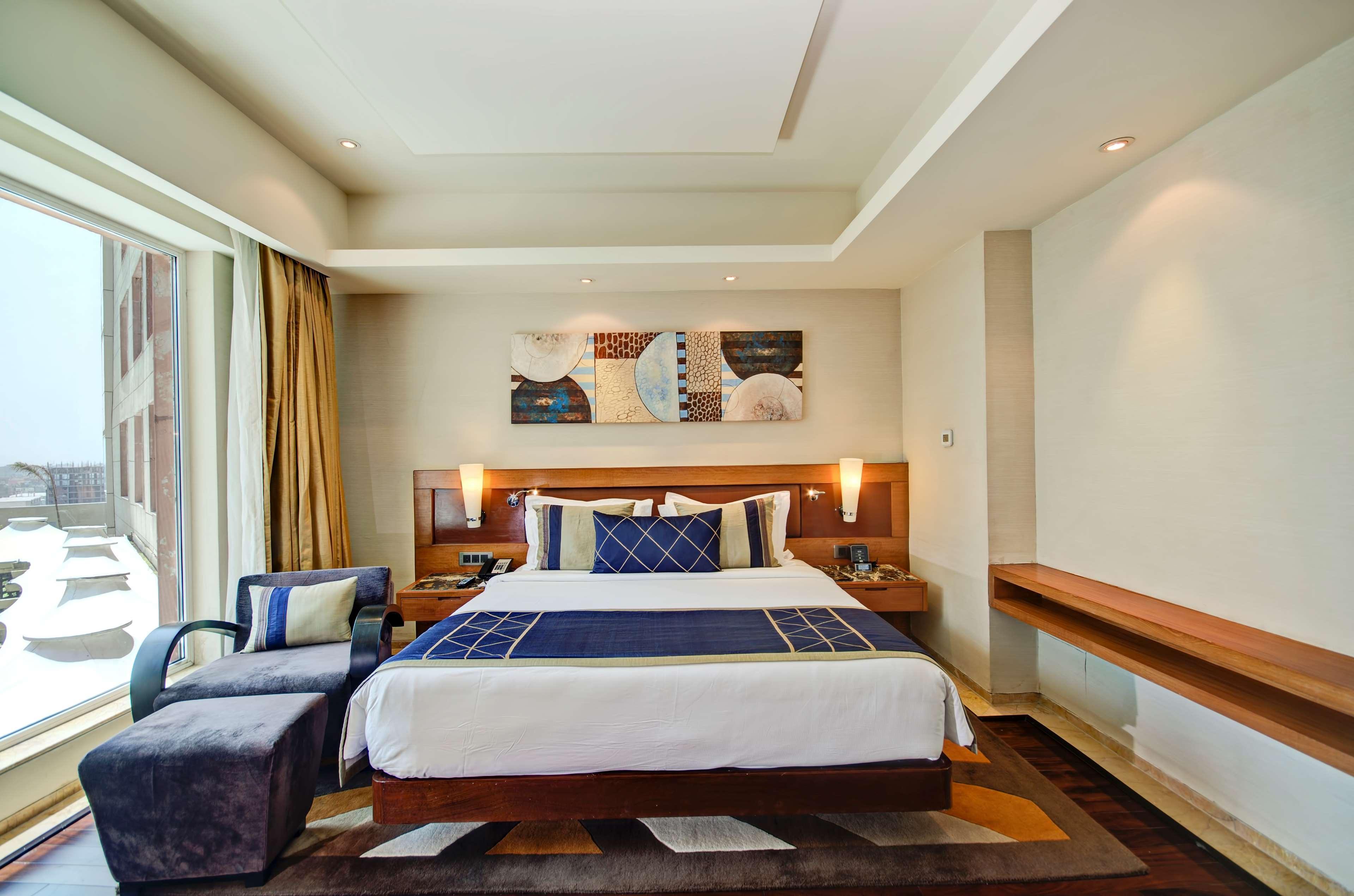 Radisson Blu Kaushambi Delhi Ncr Hotel Gáziábád Kültér fotó